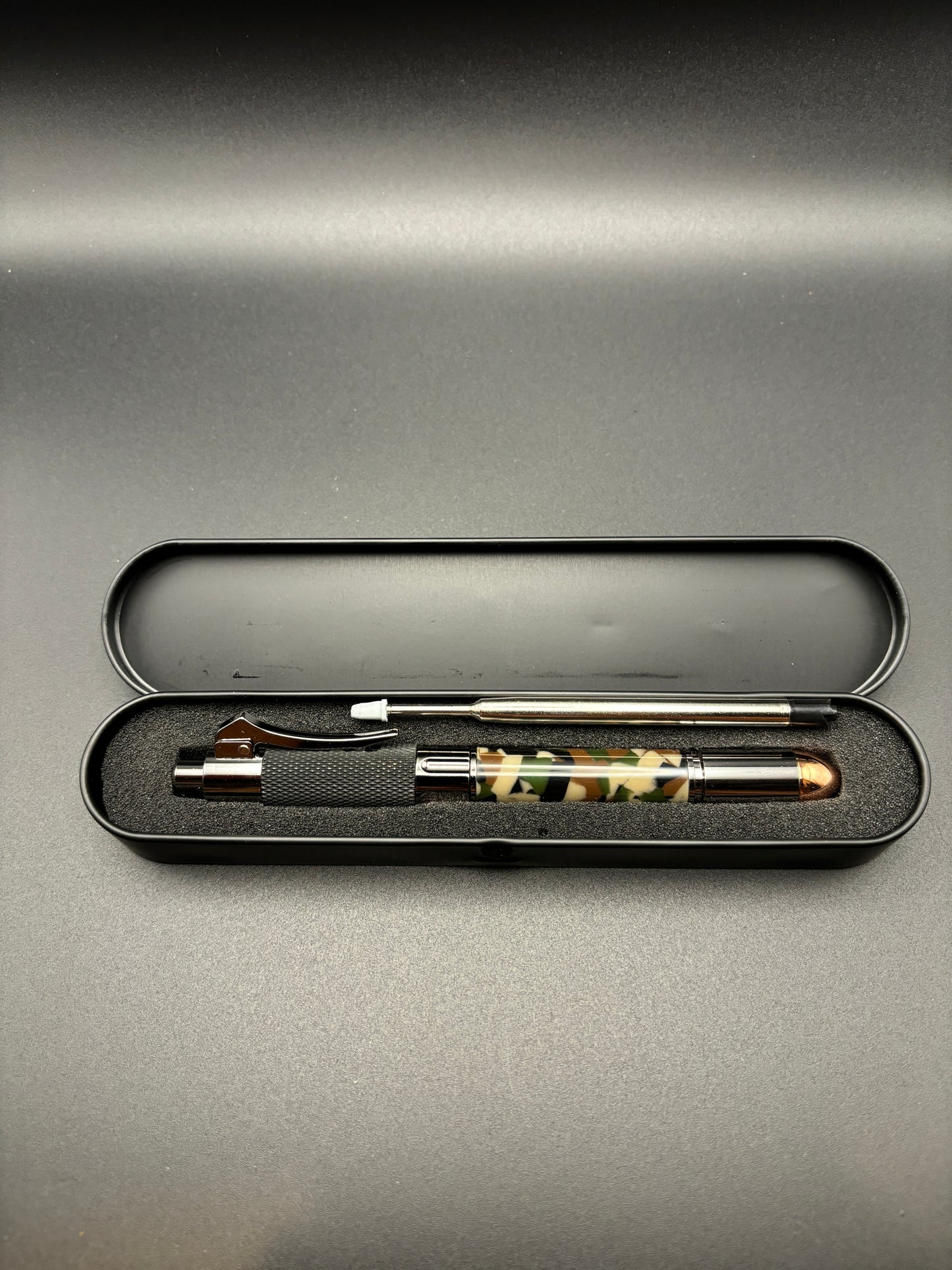 Revolver Pen ★ Gun Metal ★ Woodland Camo